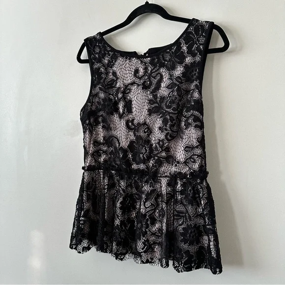 Anthropologie-Deletta Lace Peplum Sleeveless Top (Size:Medium) - Picture 4 of 11